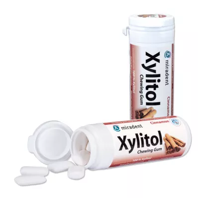 MIRADENT Xylitol Chewing Gum Cinnamon, 30 szt